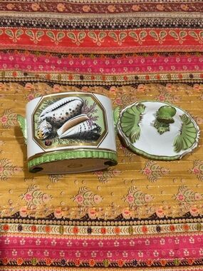 Vintage Italian Majolica Ceramic Lidded Dishes — Bassano Style